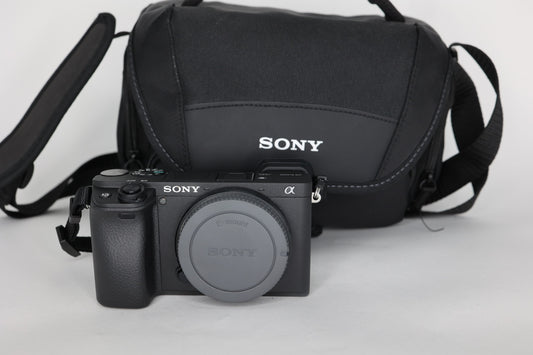 Sony A6400/3427998, Body Only, Black, Used