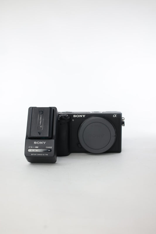 Sony A6400/3402493, Body Only, Black, Used