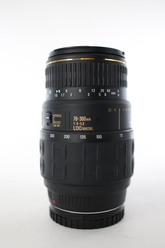 Quantaray LDO70300/13707 70-300mm f/4-5.6 LDO Macro F/Minolta AF, Used