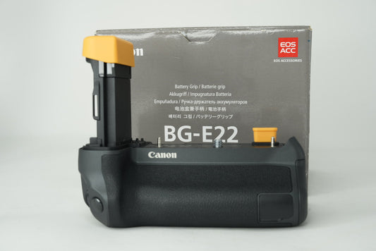 Canon BGE22/NOSERIAL Battery Grip F/EOS R, Used