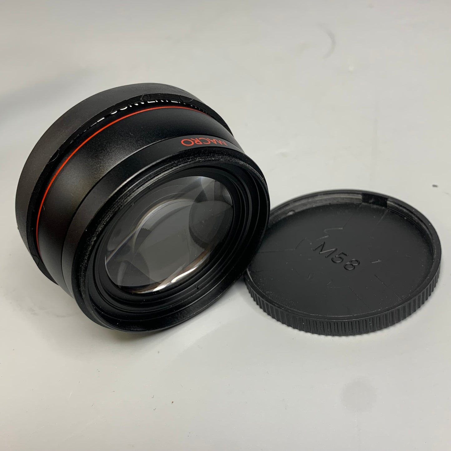 Vivitar HDMC043x/90319 HD MC AF High Definition 0.43x Wide Angle Converter, Used